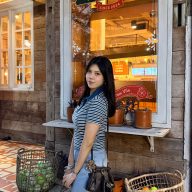 Foto Revina Ayunda