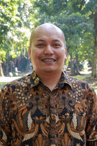 Foto RACHMAT ANSYORI SIWY
