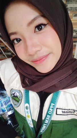 Foto Ayu Suminar